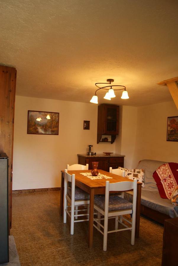 La Maison De Marietta Appartement Gressan Buitenkant foto